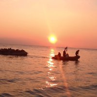 Tres voluntarios españoles en Lesbos, detenidos por la Guardia Costera Griega