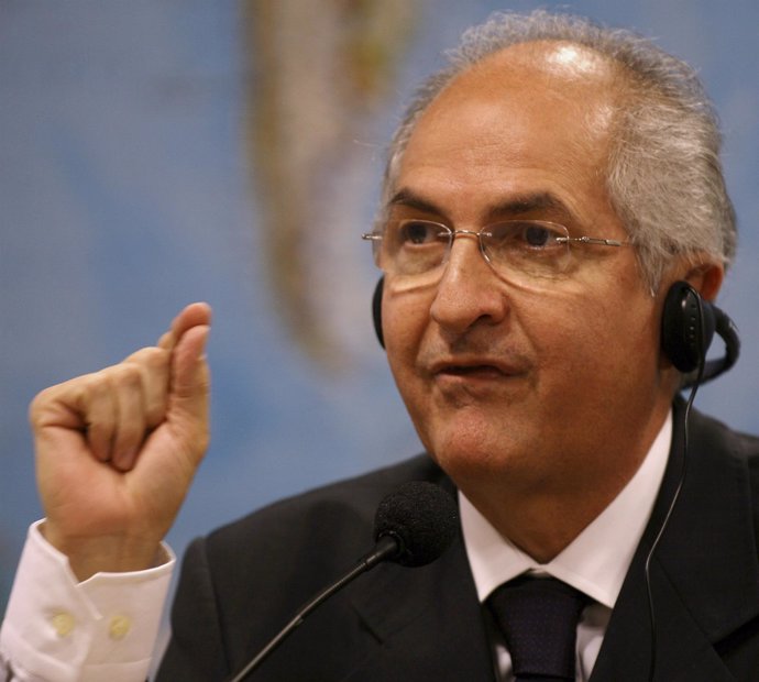 Caracas Mayor Ledezma talks during a hearing at the Brazilian Senate Foreign Rel