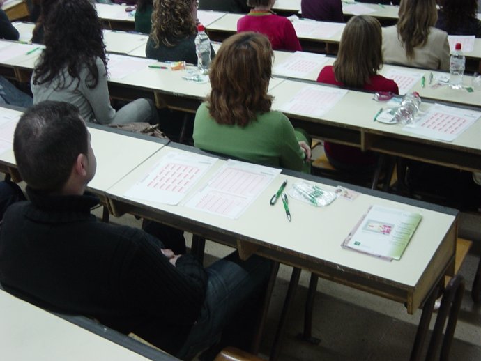 Satse exige devolver las tasas por coincidir las oposiciones de enfermería