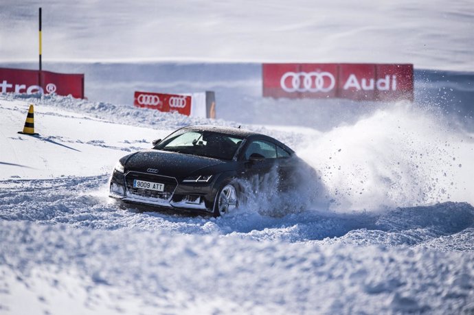 Cursos de conducción invernal de Audi