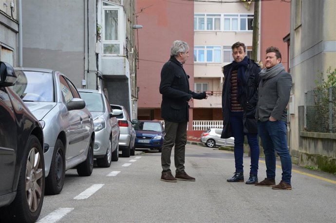 Los ediles del PRC visitan la zona de la bajada de la Media Luna