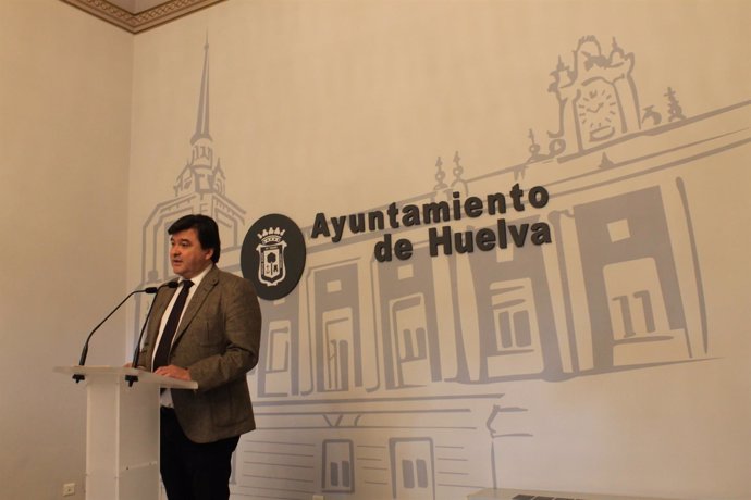 El alcalde de Huelva, Gabriel Cruz. 