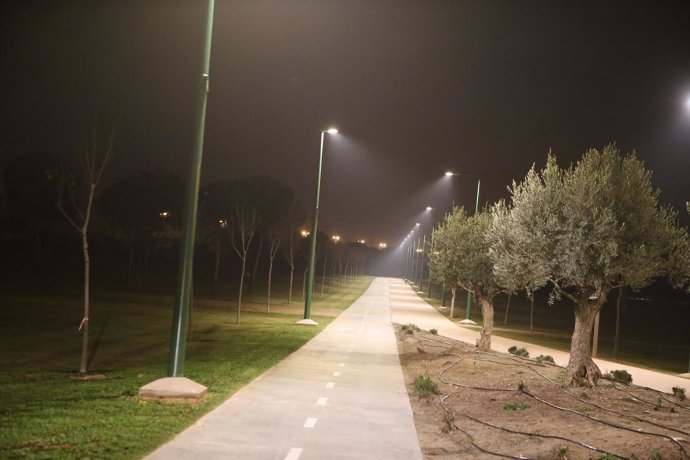 Iluminación nocturna del Parque del Guadaíra