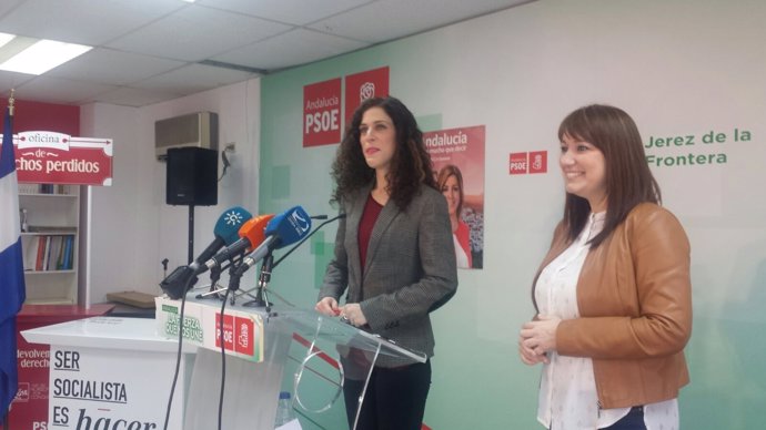 Rueda de prensa del PSOE en Jerez de la Frontera (Cádiz)