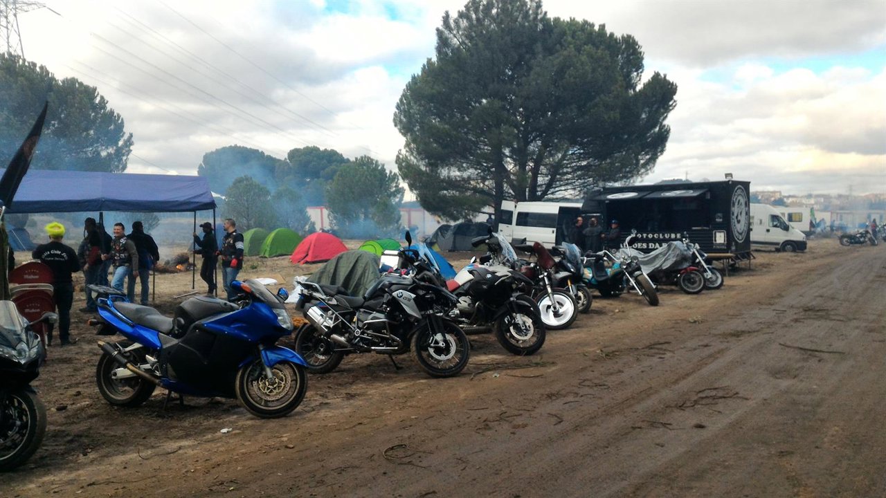 Participantes en la concentración invernal 'Motauros'.