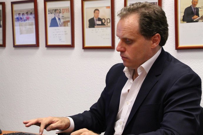 Economista Daniel Lacalle, encuentro digital, libro 'Acabemos con el paro'