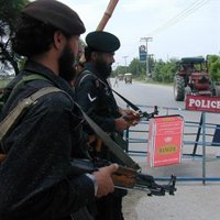 Cinco muertos en un atentado con bomba contra las fuerzas de seguridad en Qetta, Pakistán