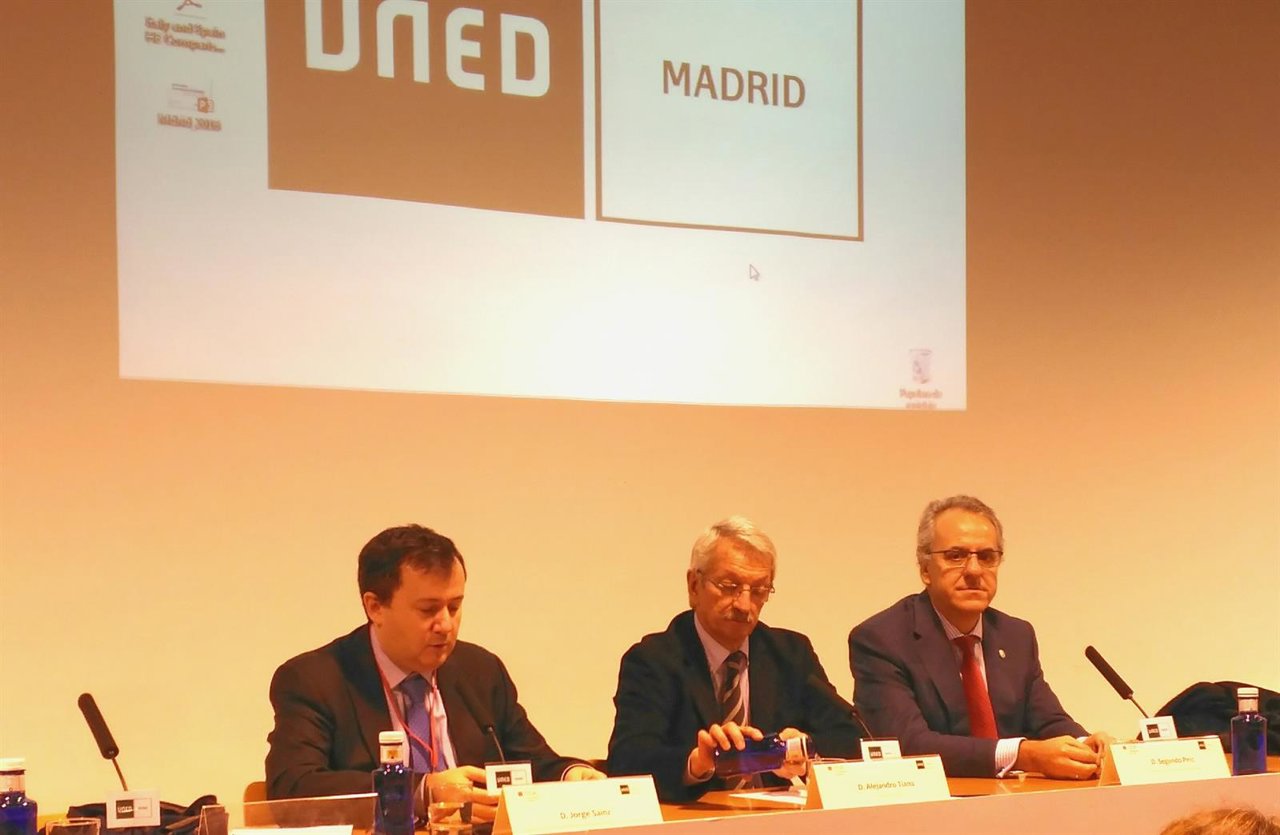 Presentación informe CRUE