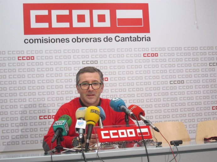 Javier Ramírez, de Educación de CCOO Cantabria 