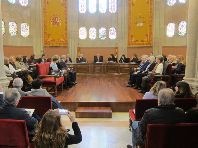 El presidente del TSJC, Miguel Ángel Gimeno, preside un acto sobre mediación
