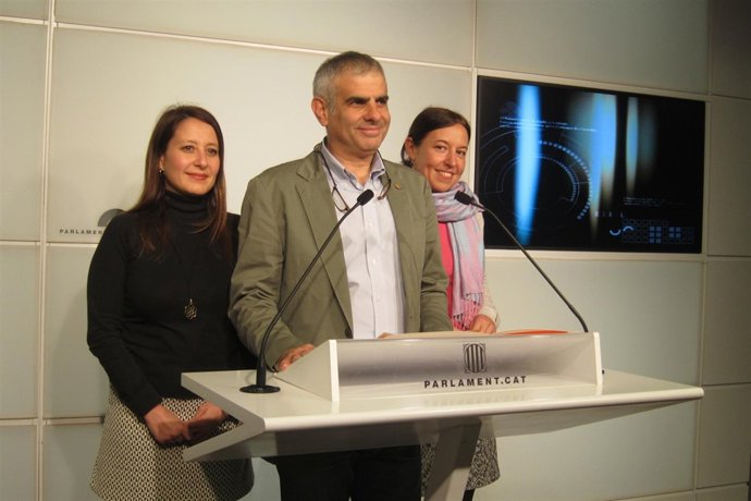 Susana Beltran, Carlos Carrizosa y Marina Bravo (C's) 