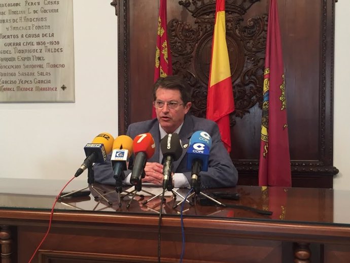 El alcalde de Lorca, Francisco Jódar, en rueda de prensa