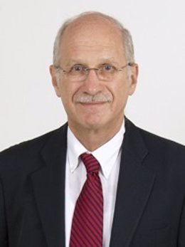Ignacio E. Grossman 