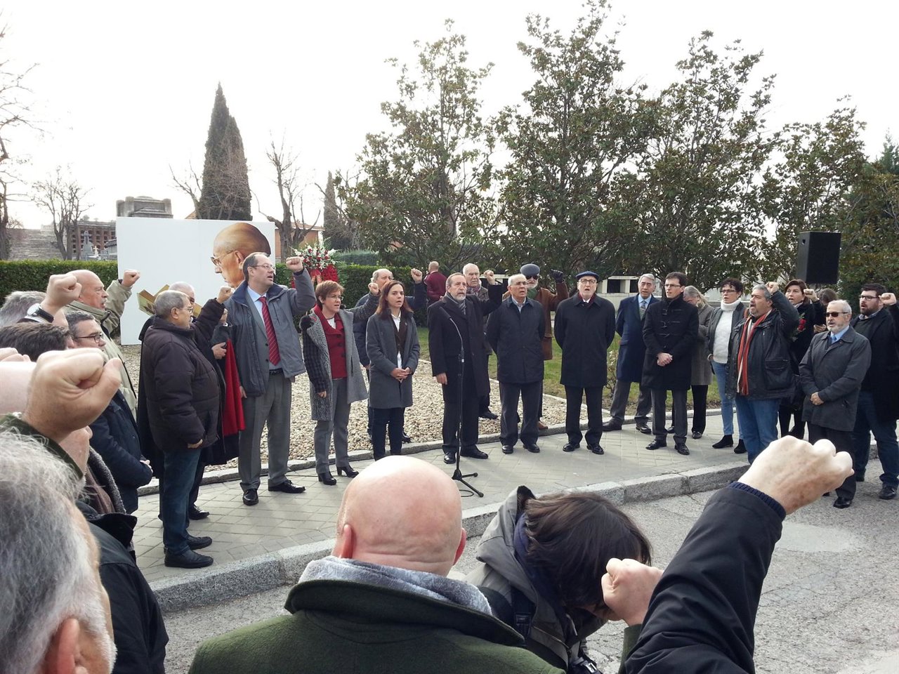 Homenaje a Tierno Galván