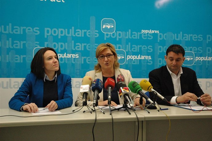Los senadores del PP-Teruel Carmen Pobo, Raquel Clemente y Miguel Ángel Estevan.
