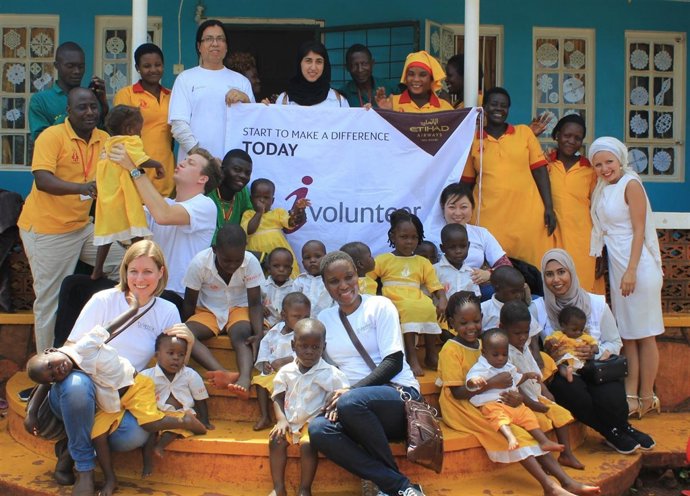 Etihad Airways apoya una casa hogar en Uganda para niños 