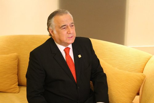 Manuel torruco