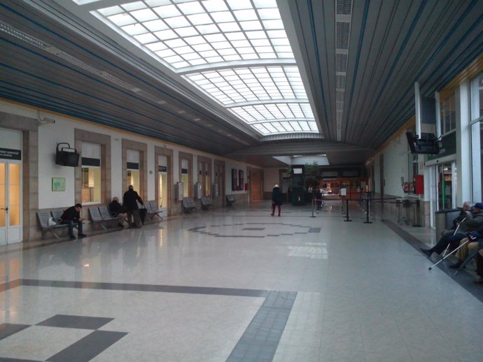 Vestíbulo de la estación ferroviaria de Santander