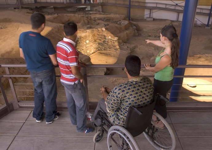 La Plataforma Nacional 'Predif' Incluye A La Cueva Pintada Entre Los Museos Acce