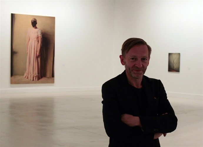 Borremans exposición fixture cac málaga arte