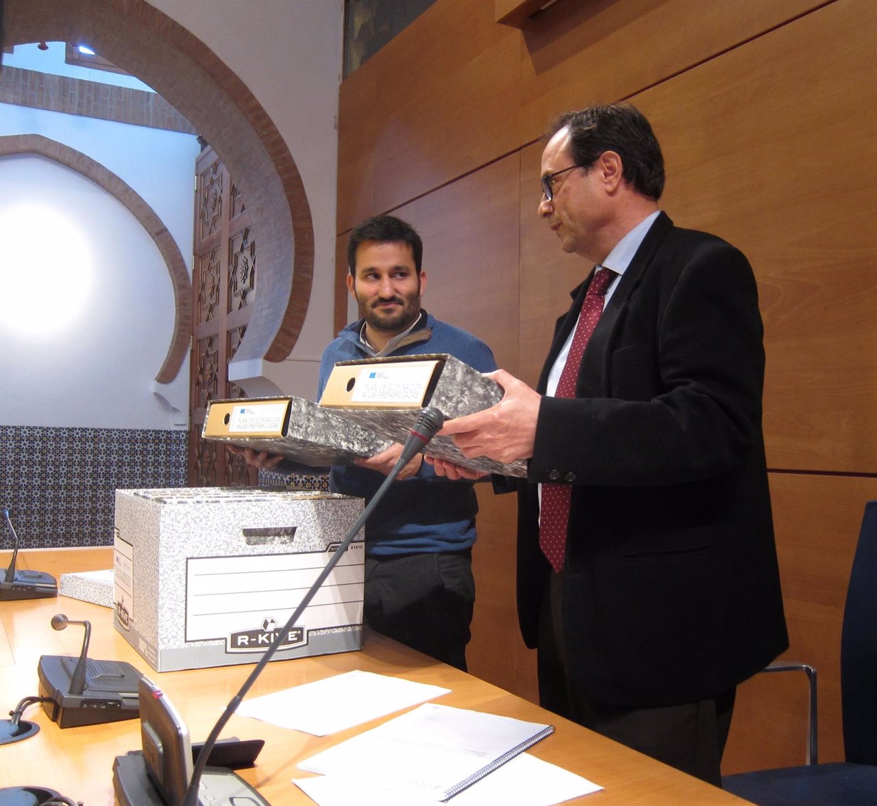Los consellers Marzà y Soler presentan el informe y documentación sobre Ciegsa