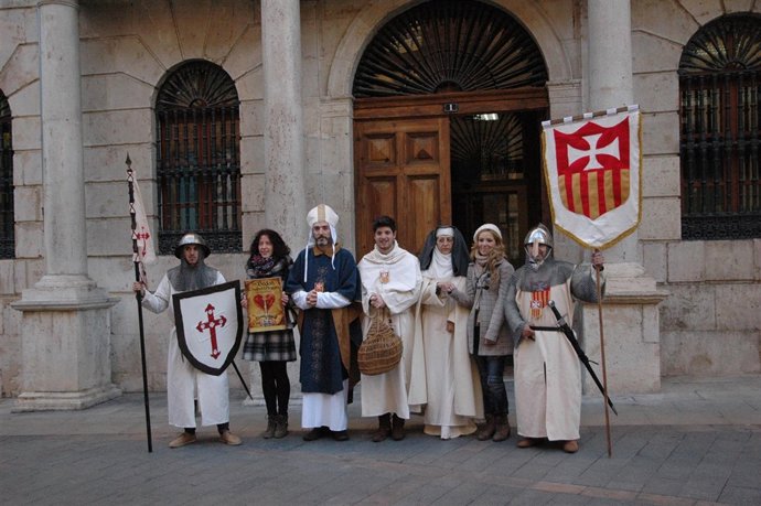 Ganadores del cartel y vestimenta de las Bodas de Isabel 2016