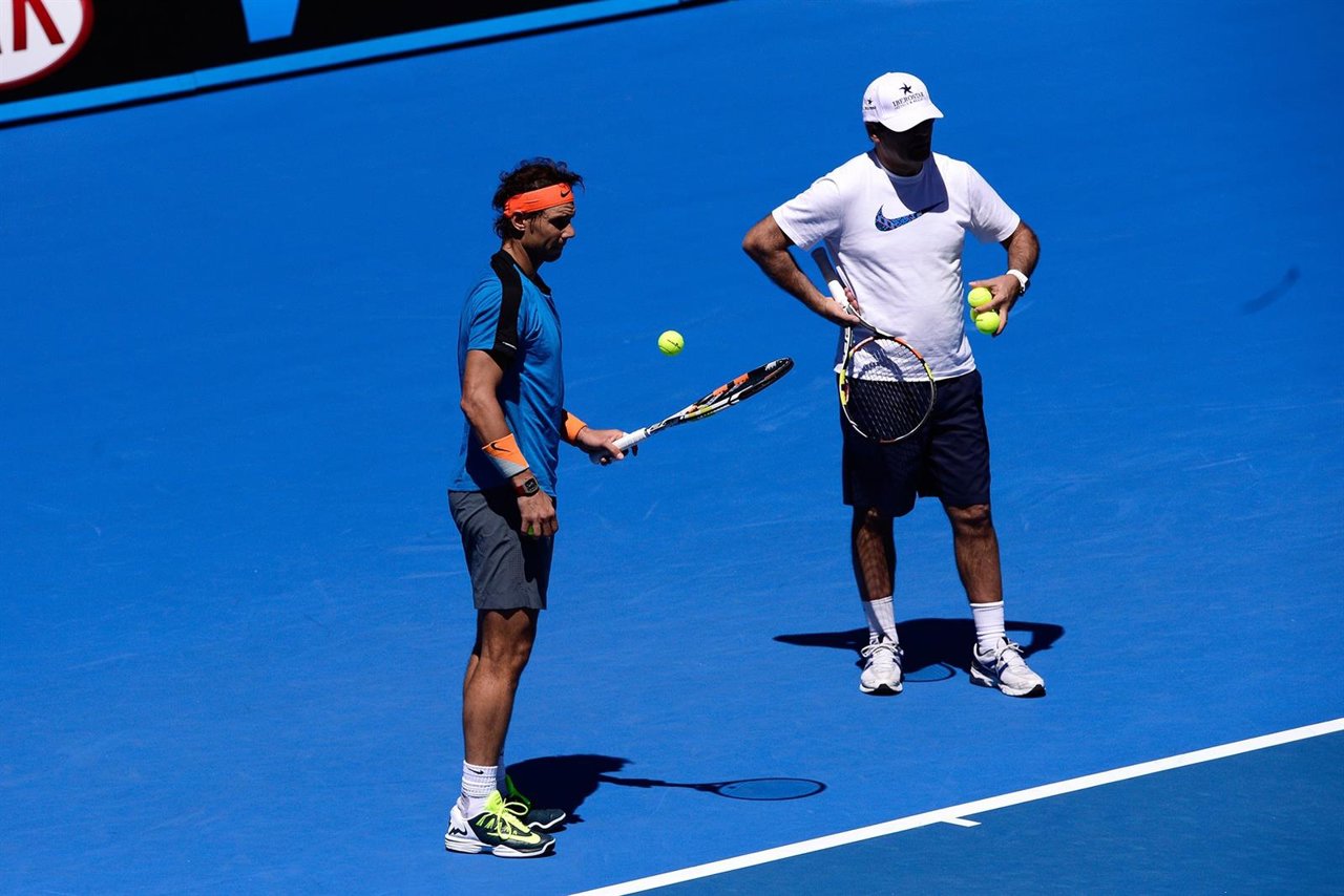 Rafa Nadal con su tío Toni Nadal