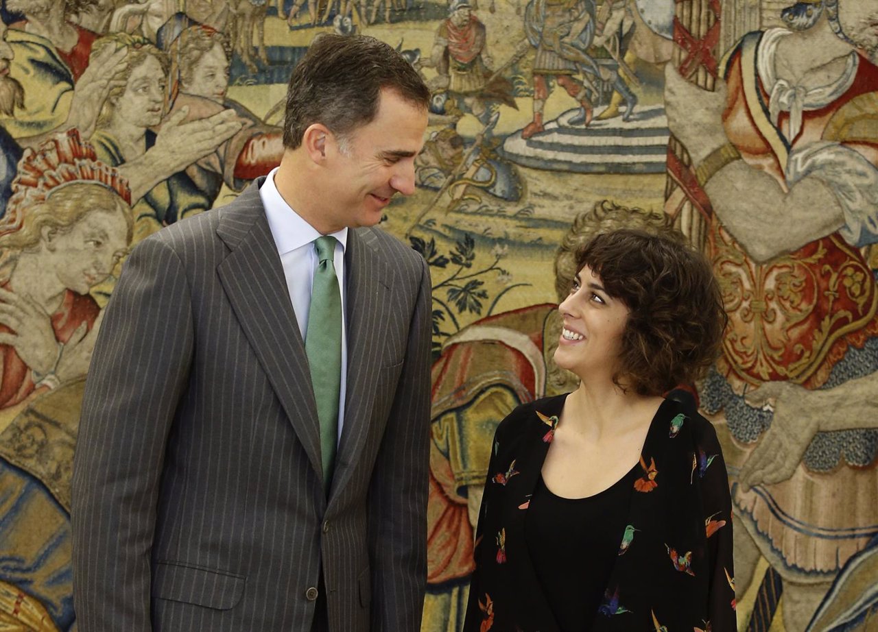 El Rey recibe a la portavoz de En Marea-Podemos Alexandra Fernández