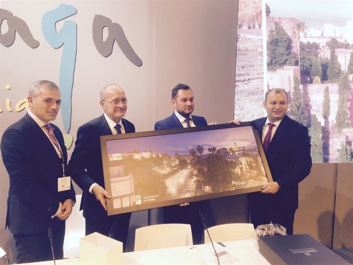 EL AYUNTAMIENTO DE MÁLAGA INFORMA: MÁLAGA CIUDAD SE PROPONE AUMENTAR LA CONECTIV