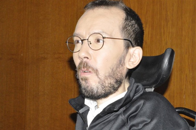 El secretario general de Podemos Aragón, Pablo Echenique.