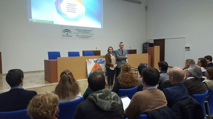 Ruiz asiste a la inauguración de las Jornadas