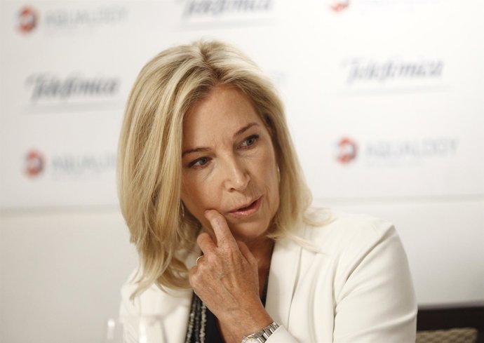 María Dolores Dancausa