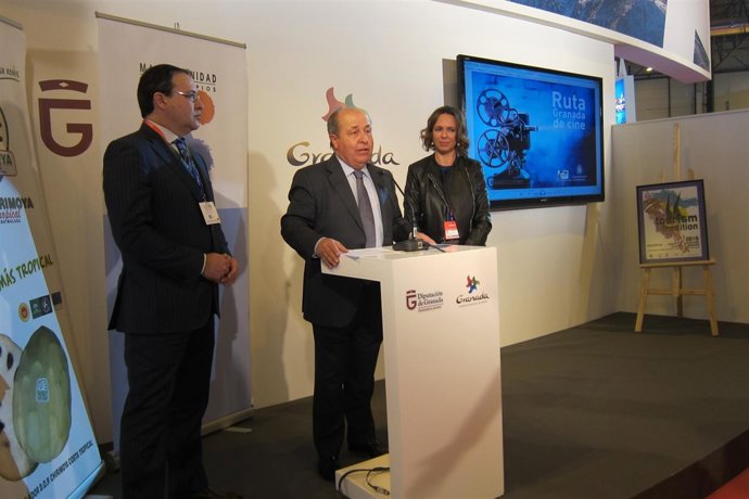 Torres Hurtado presenta nueva ruta que recorre la Granada escenario de cine