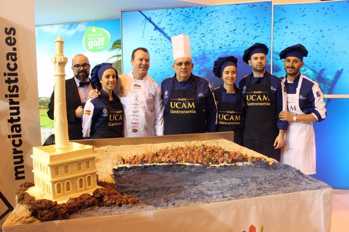 Los chefs de la UCAM recrean el Mar Menor para apoyar el sector turístico 