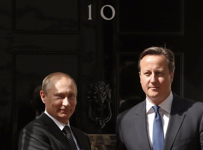 Vladimir Putin y David Cameron