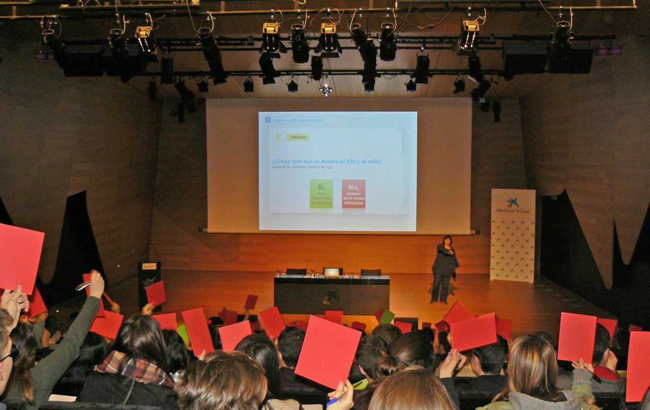 Los alumnos han participado en esta jornada en CaixaForum Zaragoza