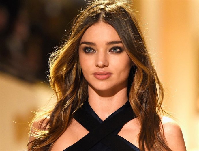  Miranda Kerr 