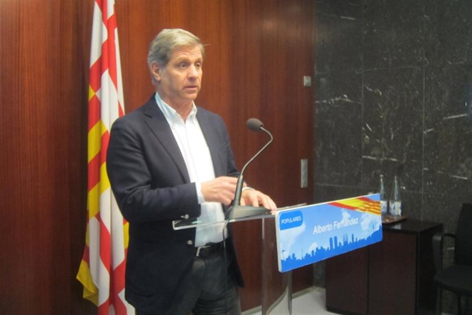 El líder del PP en el Ayuntamiento de Barcelona, Alberto Fernández