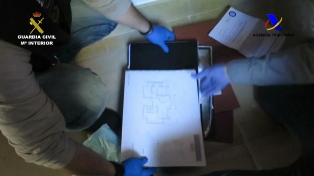 Nota De Prensa: La Guardia Civil Detiene En Marbella A Un Defraudador Internacio