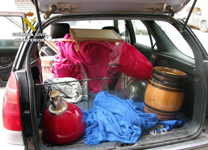 La Guardia Civil Desmantela Una Organización Delictiva Dedicada Al Robo En Vivie