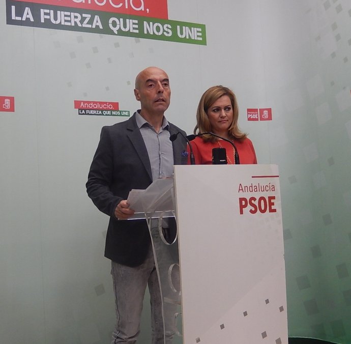 Hurtado y Serrano en la rueda de prensa