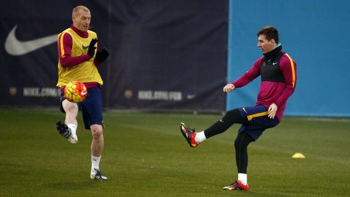 Mathieu y Messi en un entrenamiento del Barça