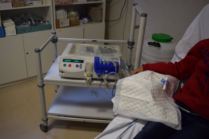 (NOTA FOTOS Y CORTE) El Hospital Infanta Sofía Aplica La Telemedicina Para Contr