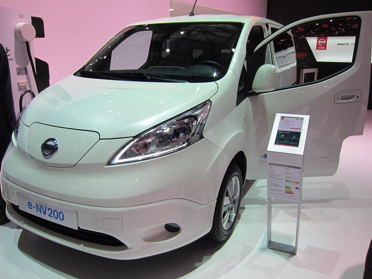 Furgoneta e-NV200 de siete plazas de Nissan