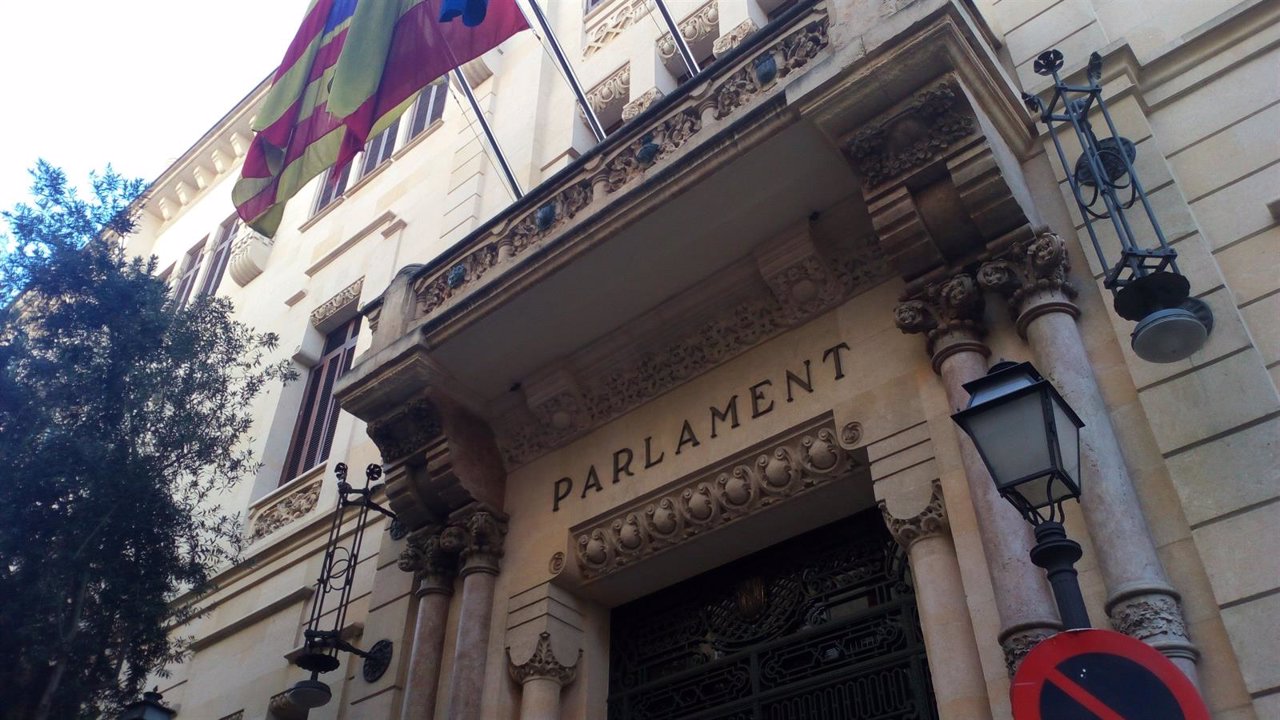 Fachada del parlament de les Illes Balears