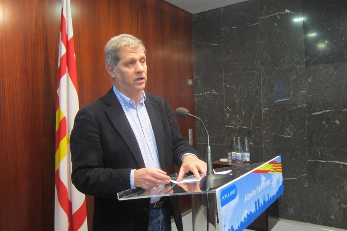 El líder del PP en el Ayuntamiento de Barcelona, Alberto Fernández