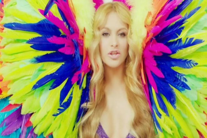 Paulina Rubio presenta 'Si te vas'