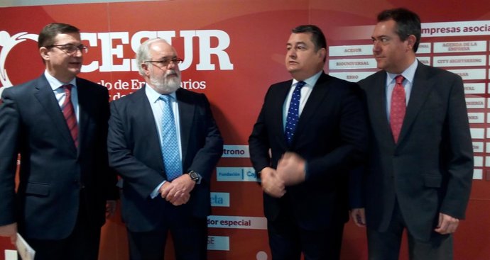 Fernanco Seco, Miguel Arias Cañete, Antonio Sanz y Juan Espadas.