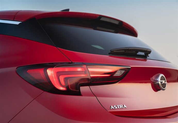 Logotipo de Opel, Astra