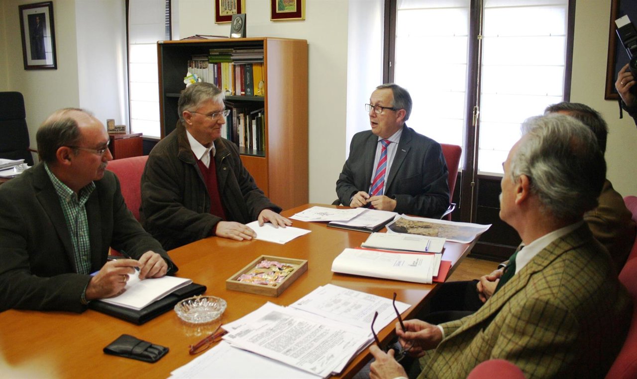 Reunión con miembros de 'No más mierda'